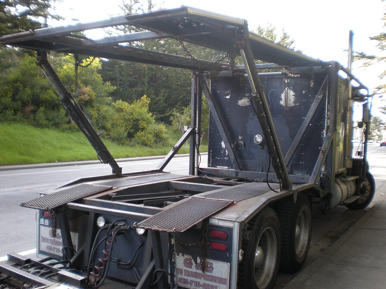 PKW-Anhänger 750 kg, ungebremst — Neuötting