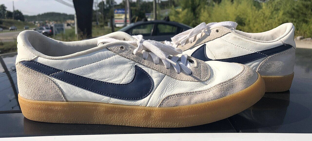 Sneaker Gr. 43, kaum getragen